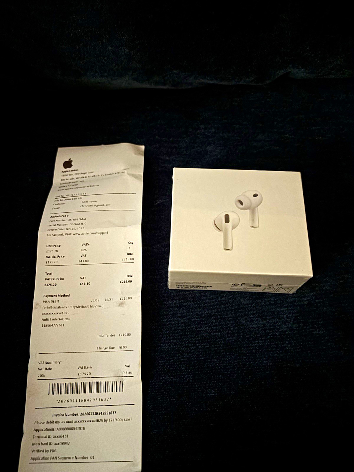 Apple AirPods Pro 3 White In-Ear Wireless Bluetooth Earbuds w/ Built-In Mic
