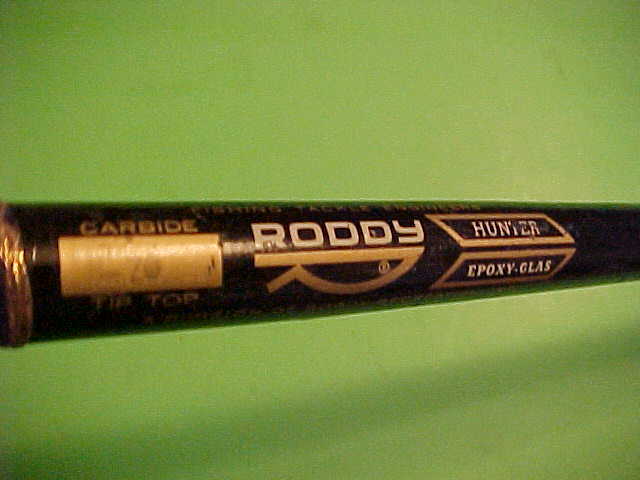RODDY HUNTER H-70 FOOT, TO 20 POUND CLASS SPINNING FISHING ROD