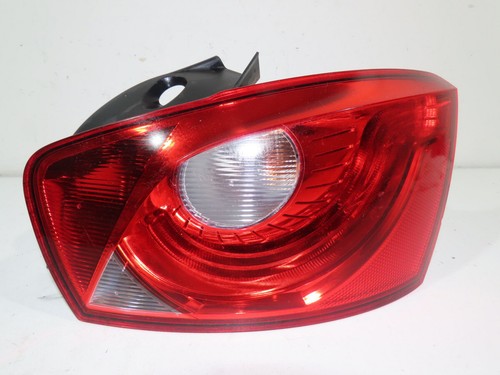 Feu Arrière Droit Pour Seat Ibiza IV ST 6J - Référence P16857061 - Occasion