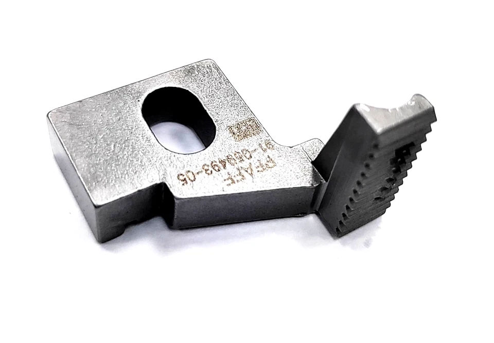 Feed Dog #91-059493-05 (#6Z8905) for Pfaff 5625 & Porter TE-32 Tape Edge Machine - Image 2 of 2