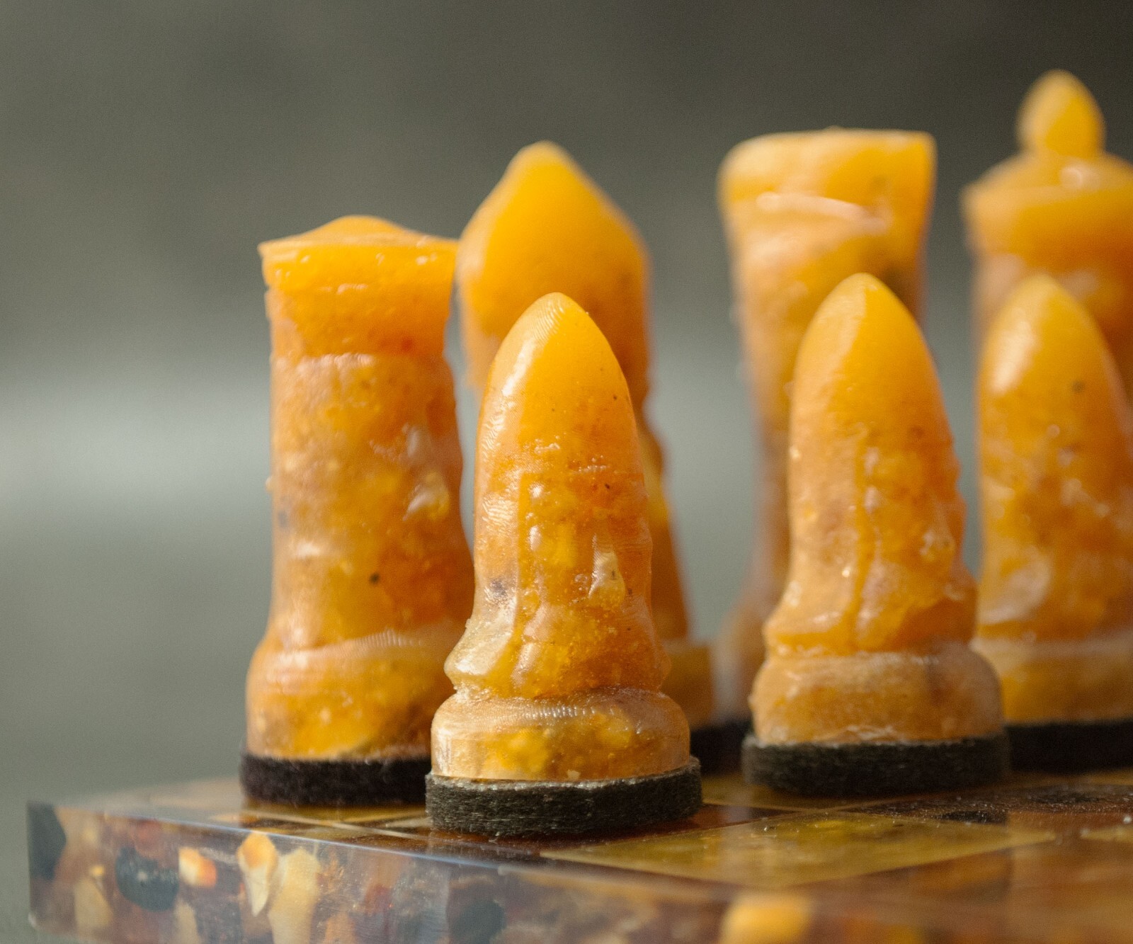 Gothic Chess set  - Baltic Amber 455 gr - Wholesale