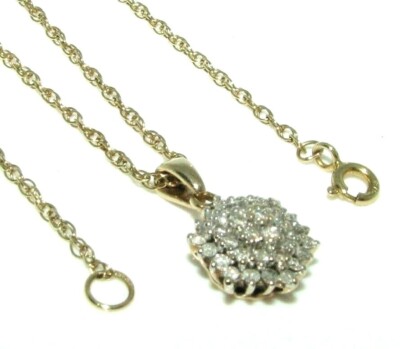 Ladies Women's 9ct 9carat yellow gold Prince of Wales chain & Diamond pendant