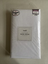 Dunelm valance Double 38cm Non Iron White sheet
