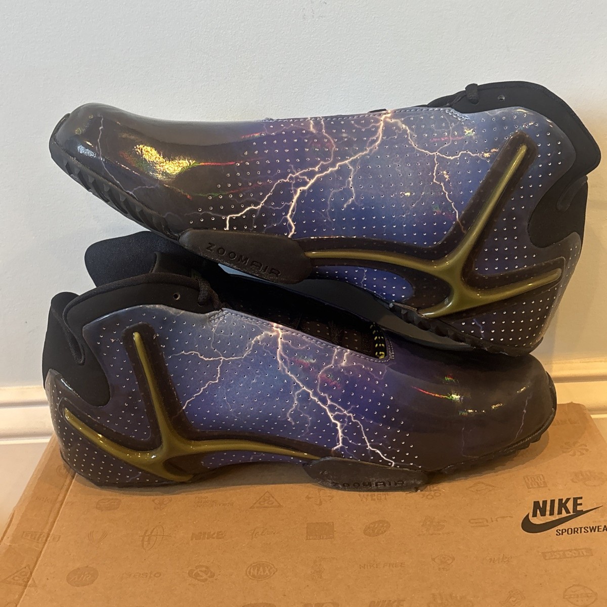 DS NIKE ZOOM HYPERFLIGHT PREMIUM SZ 11.5 KD SUPERHERO DURANT