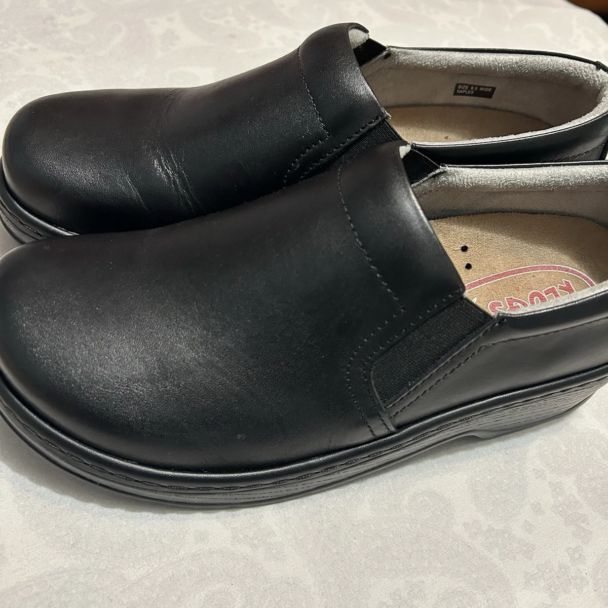 Klogs Navy and Gold Hexagon Print Slip-On Clogs SZ 7.5 M, Naples Leather KLOGS Clothing, Shoes & Accessories for 7 US Shoe Women for  main image 4