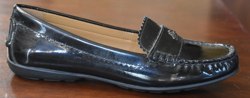 Mocasín sin cordones Coach Odette de charol negro talla 6,5 Foto 4 de 4