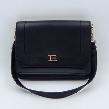 Borsa a tracolla Ermanno Scervino strutturata in pelle nera con patta magnetica