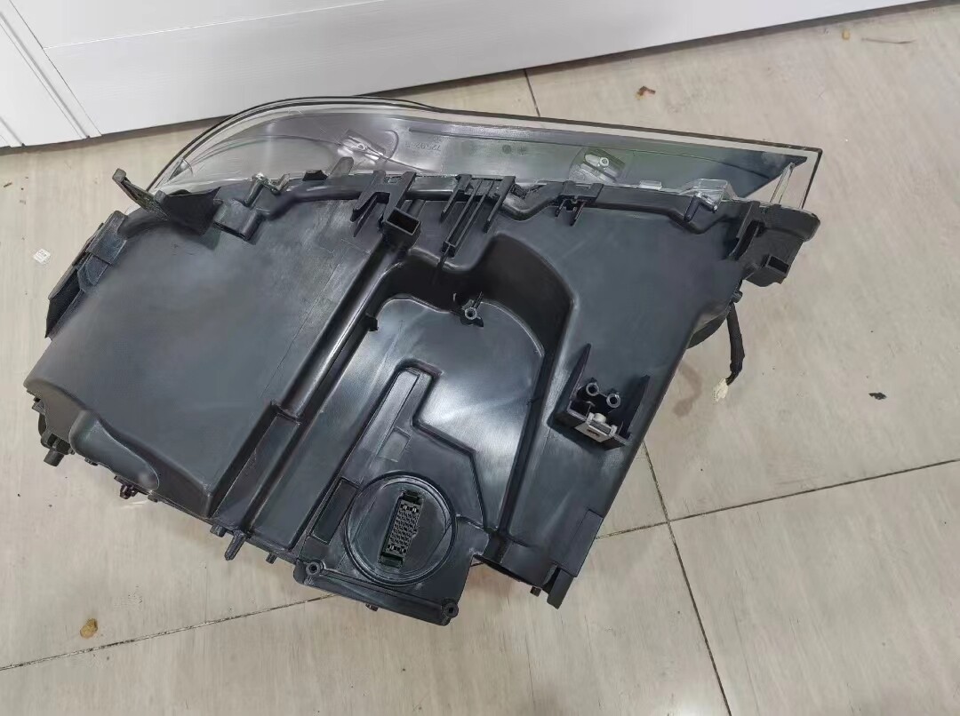 For 2013-2015 EU BMW 7 Series F02LCI Right Side LED Headlight OEM  