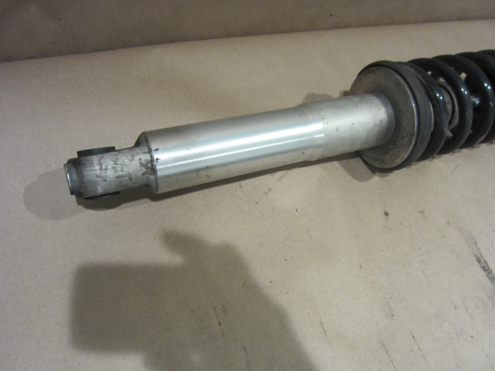 Maserati Quattroporte 2006 - Rear Variable Setting Shock Absorber - P/N 220916