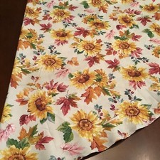 NEW 70  Round Polyester Tablecloth with Sunflowers  Autumn Leaves