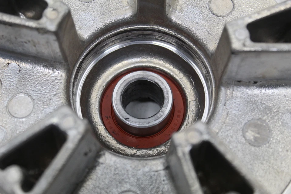 Honda CBR600F3 1995 piñón trasero Foto 3 de 4