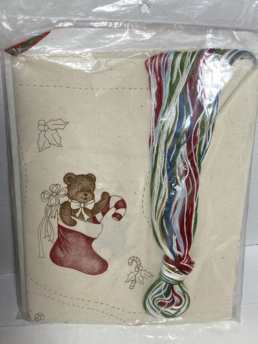 Cathys Needle Craft Embroidery Teddy Bears Kit - Picture 3 of 3