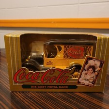 VINTAGE 1993 ERTL COCA-COLA DIE-CAST METAL BANK