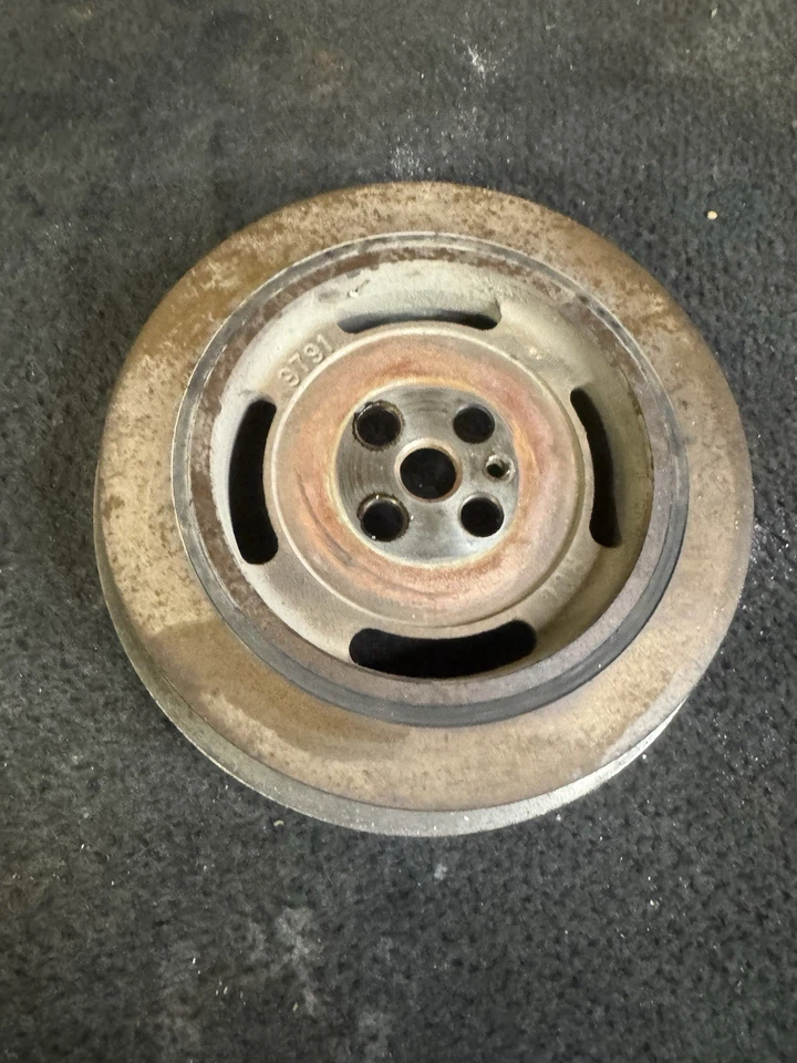 Crankshaft Pulley For 04-05 Dodge Ram 2500 3500  5.9 3957297 Cummins Diesel 5.9L - Image 2 of 3