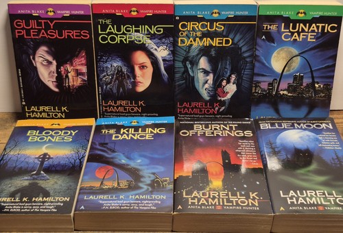 Anita Blake Vampire Hunter Series Paperbacks 1-8 Laurell K Hamilton | eBay