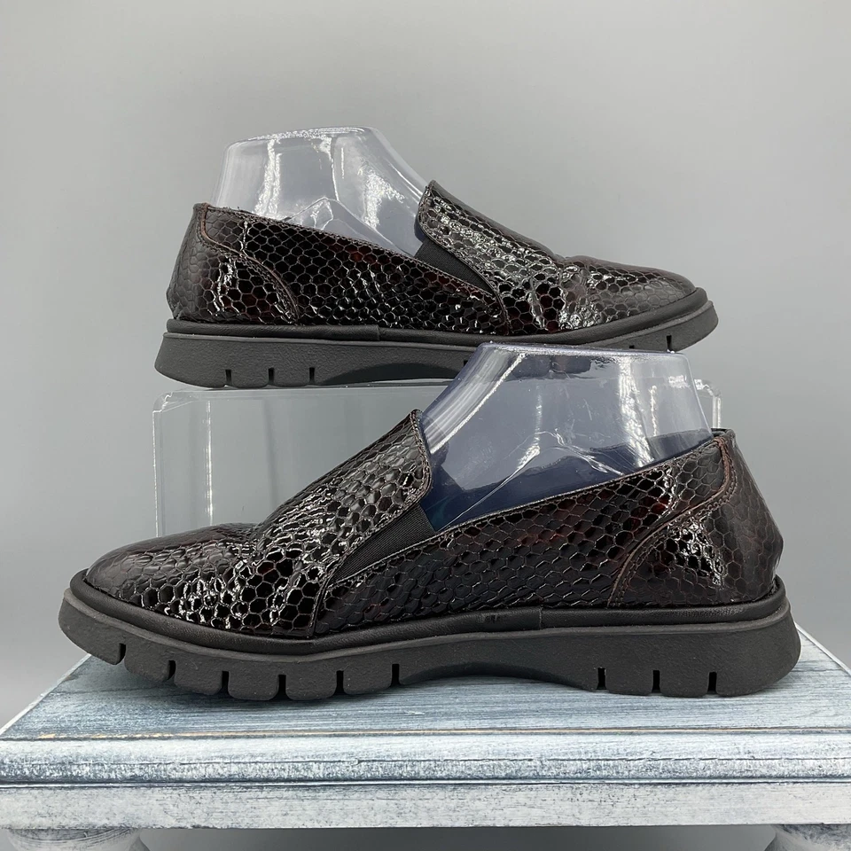 Spring Step Women's Horizon Croco Patent Leather Loafers Black size 6.5  - Image 2 of 4