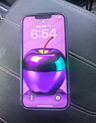Apple iPhone 16e 128GB Unlocked