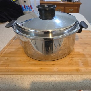 Chef’s Ware by Townecraft T 304 Stainless Stock Pot 5 Qt w/ Lid 11”