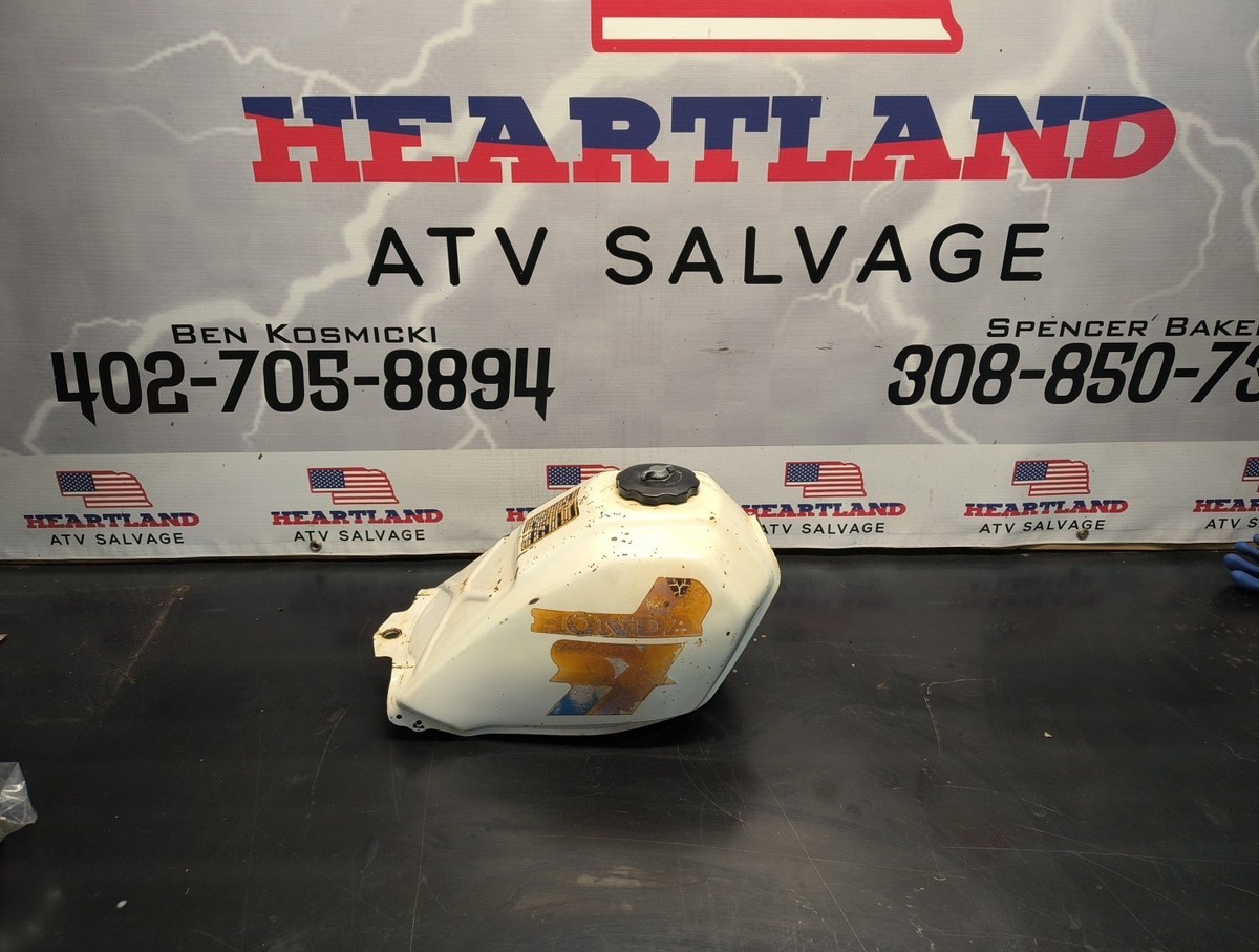 87 HONDA ATC 250SX A 250 SX white gas tank # 17520-HA6-770ZA. R2