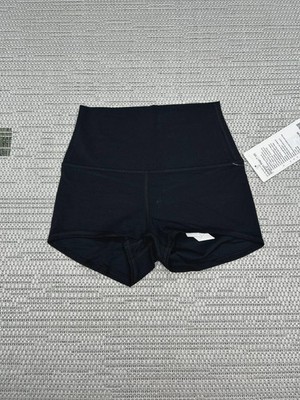 Lululemon Shorts Womens 4 Align HR 2'' Black New