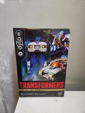 Transformers Age of the Primes Voyager Class Autobot Red Alert