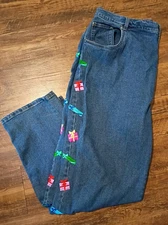 Vintage Quacker Factory Womens 18W Blue Jeans W/ Colorful Embroidered Gifts