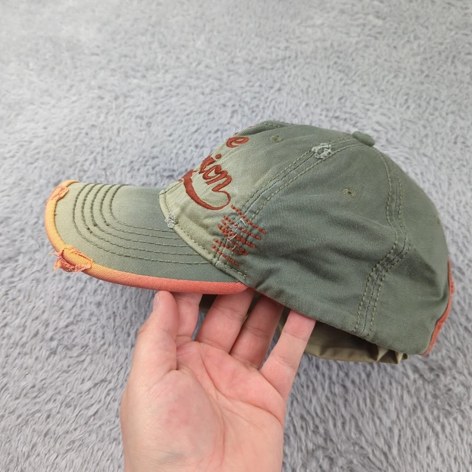 Sombrero True Religion Para Hombre Correa Ajustable Trasera Escritura Envejecida De Colección Y2K Foto 3 de 4