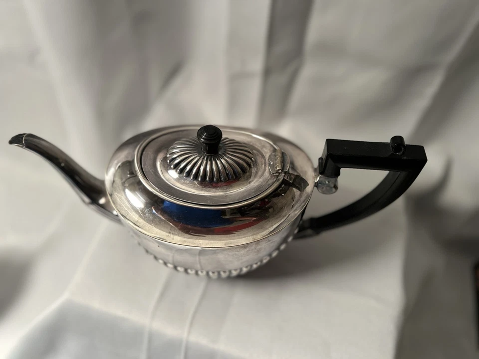 Антикварный кофейник EPNS сделано в Шеффилде, Англия — черная ручка - Изображение 4 из 4