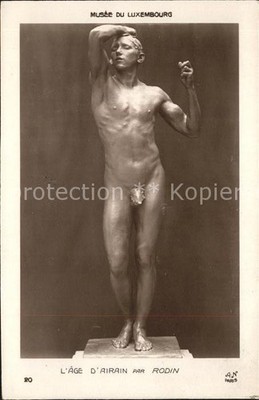 Skulpturen L'Age d_Airan par Rodin Musee du Luxemb