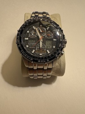 Citizen Eco-Drive Men's Black Watch - JY0010-50E ( Rare)