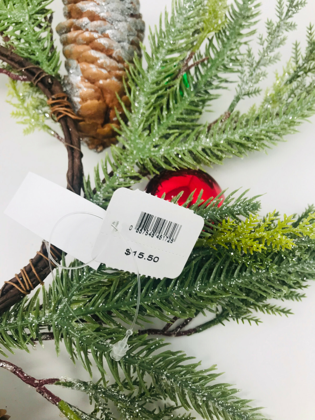 Bath Body Works 3 wick candle ring holder red & green ornaments ...