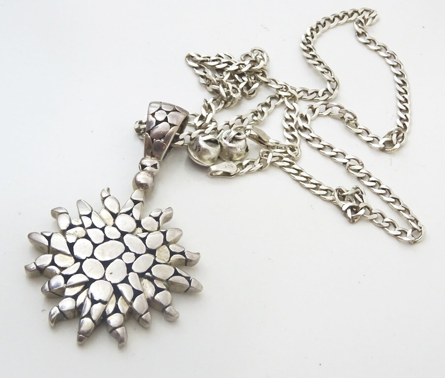 John Hardy Kali Sun Enhancer Pendant