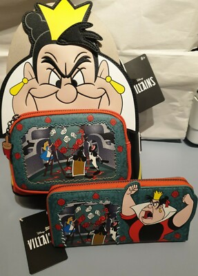 NWT Loungefly Disney Alice in Wonderland Queen of Hearts  display picture 3