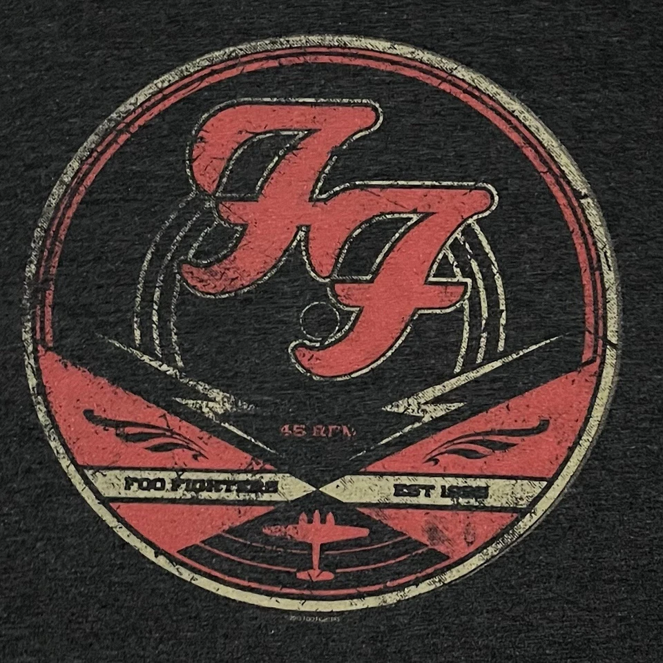 Camisa Foo Fighters XL 2013 de colección Dave Grohl nirvana reinas de la edad de piedra grunge Foto 2 de 4
