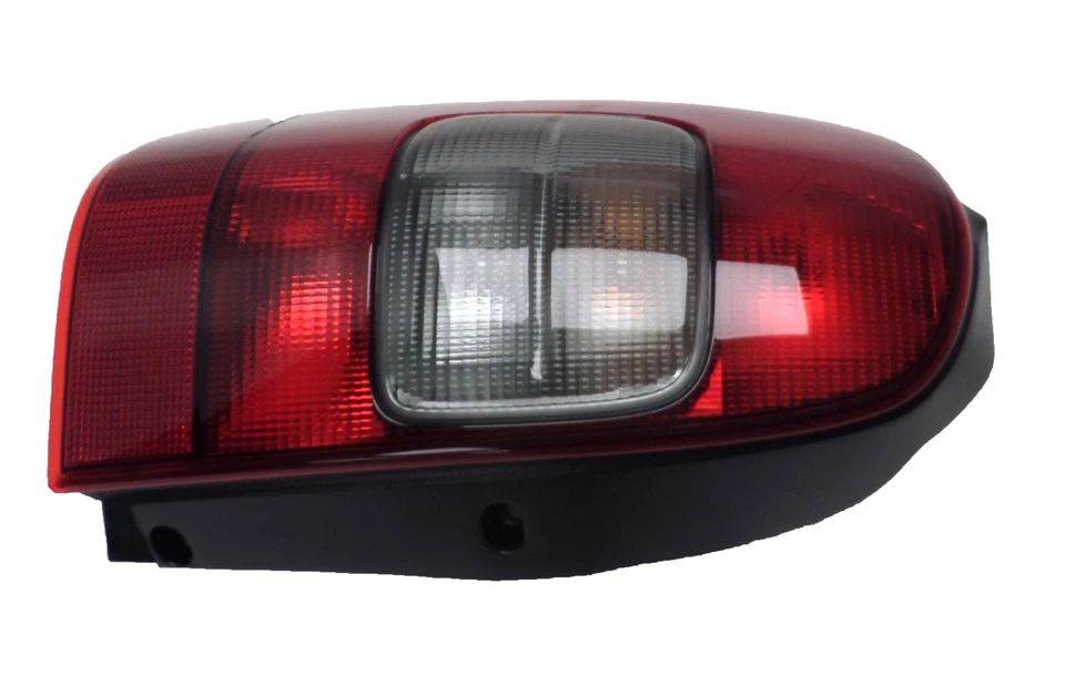 10353277 Nueva lámpara trasera lateral del conductor OEM Montana MPV Silhoutte Venture Trans Sport Foto 4 de 4