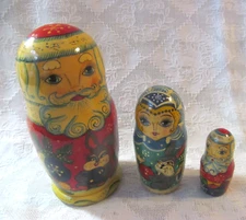 Santa Claus Christmas~Hand Painted Wooden Russian Matryoshka Nesting Dolls Set