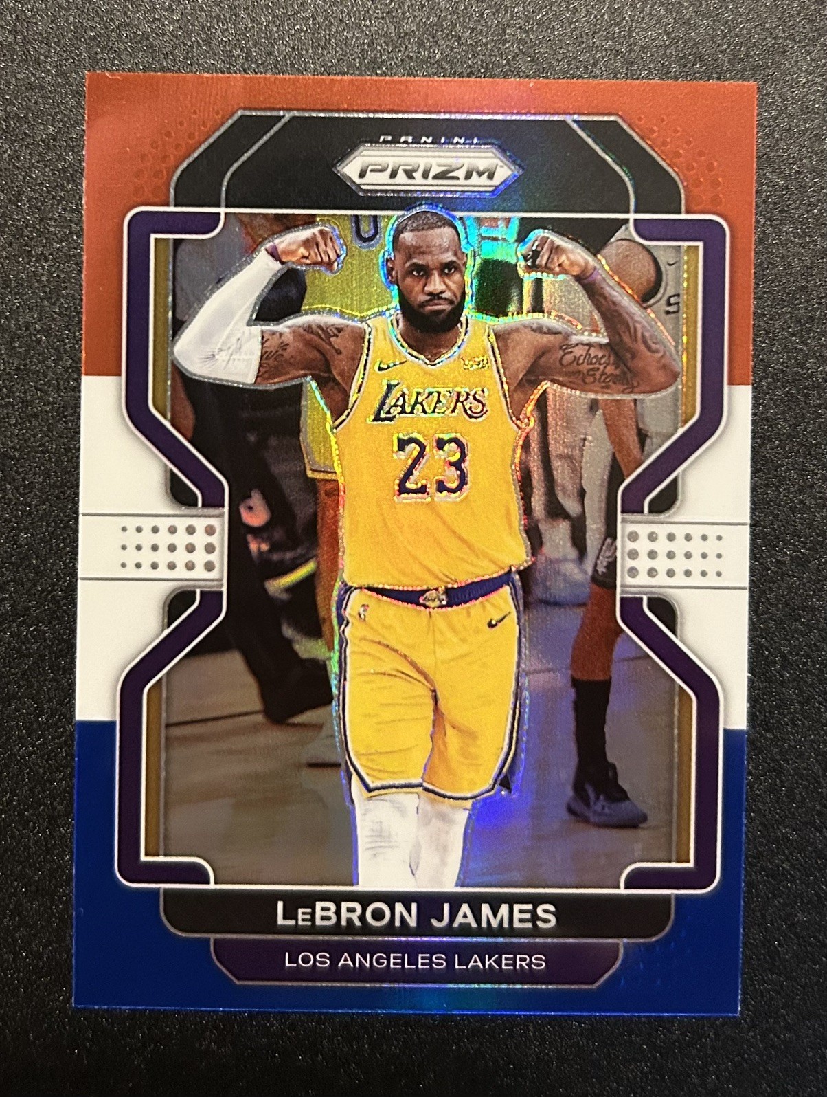 Panini 2021-22 Prizm LeBron James Red White & Blue Prizm #91 Lakers