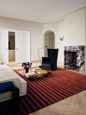 Rug  Burgundy  New Zealand wool. The carpet has a simple design with a beautiful