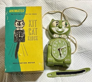 Vintage 1960's KIT CAT KLOCK AVOCADO GREEN JEWELED Clock & Box NEEDS RESTORED