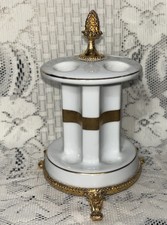 Vtg Porcelain Toothbrush Holder Three Footed Hollywood Regency Finial/Trim