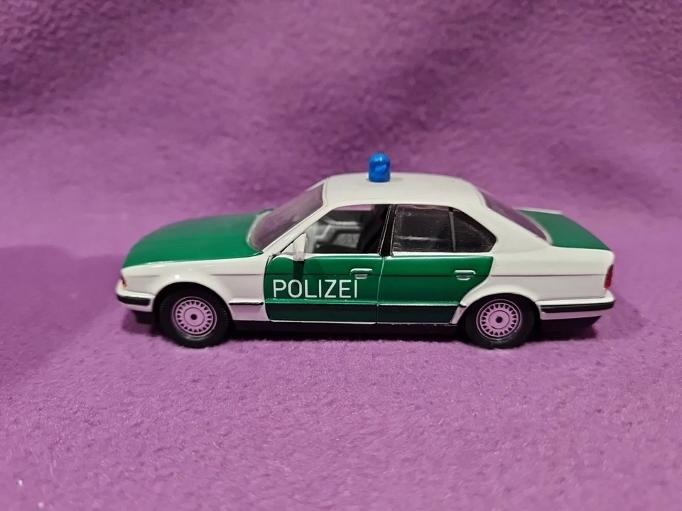 SCHABAK 1150 BMW 535 I POLIZEI GERMANY SCALA 1/43 - Immagine 4 di 4
