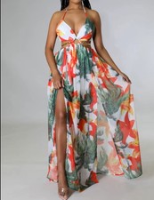 Ladies white Floral  Summer Dress Size 16+