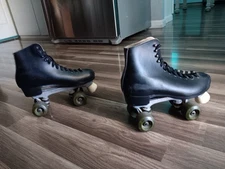 Vintage Roller Skates Dominion Esprit Black - Size 8