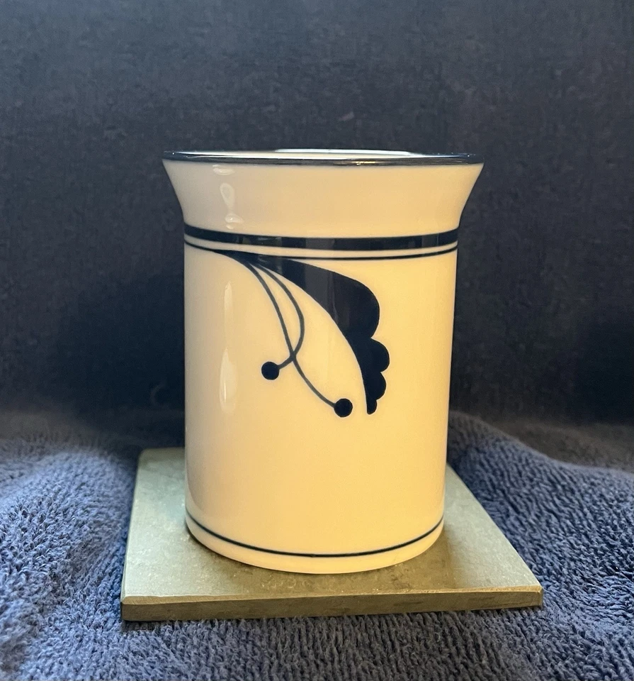 Dansk Flora Sugar Bowl, No Lid, White & Blue Bayberry Coffee Tea - Image 2 of 4