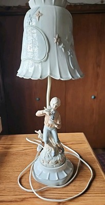 Vintage 21'' Ardalt Lenwile Porcelain Victorian Boy Table Lamp Japan