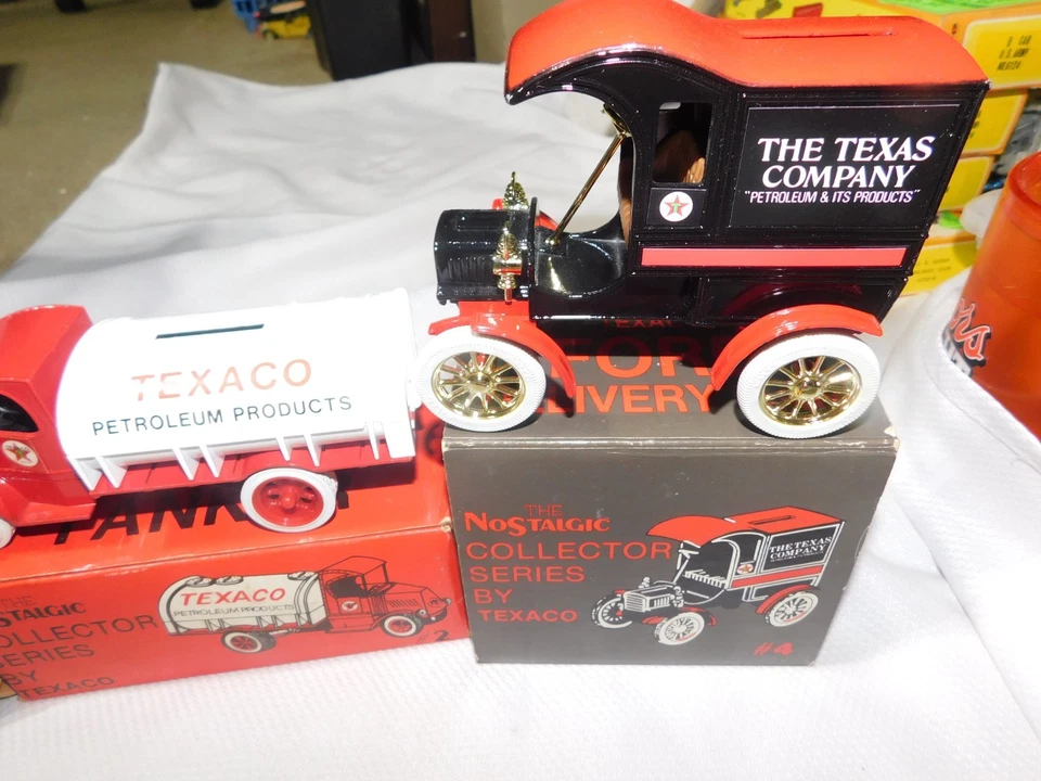 Texaco Mack Tanker MODEL T FORD Ertl Nostalgic Collector Series SET 1 2 3 4 - Image 4 of 4