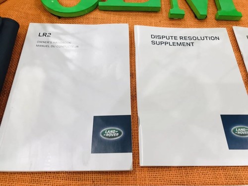2014 2015 LAND ROVER LR2 OWNERS MANUAL + NAVIGATION INFO SET ((BUY OeM)) FAST ๐ - Picture 2 of 12