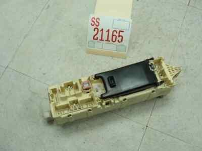 Fuse Box MILLENIA 2002 2.5L Front Dash Driver Inner Relay Junction Block OEM