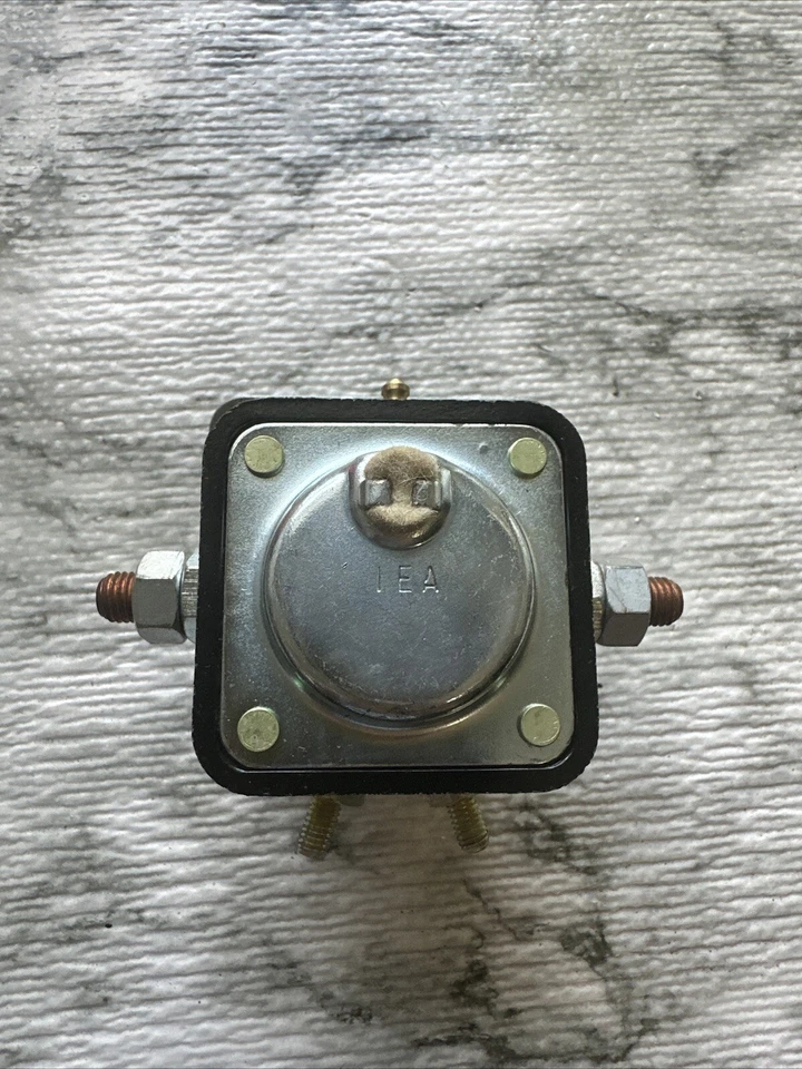 Solenoide Standard Motor Products SS590 PARA PONTIAC Foto 3 de 4