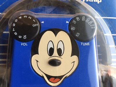 Vintage ca.1970's MICKEY MOUSE Walkman AM RADIO in Pkg DISNEY by